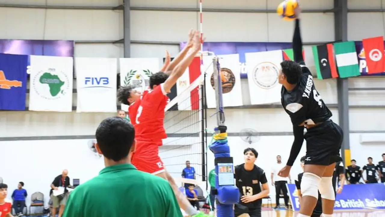 منتخب مصر للناشئين يتفوق على تونس ويتأهل لنهائي إفريقيا للطائرة